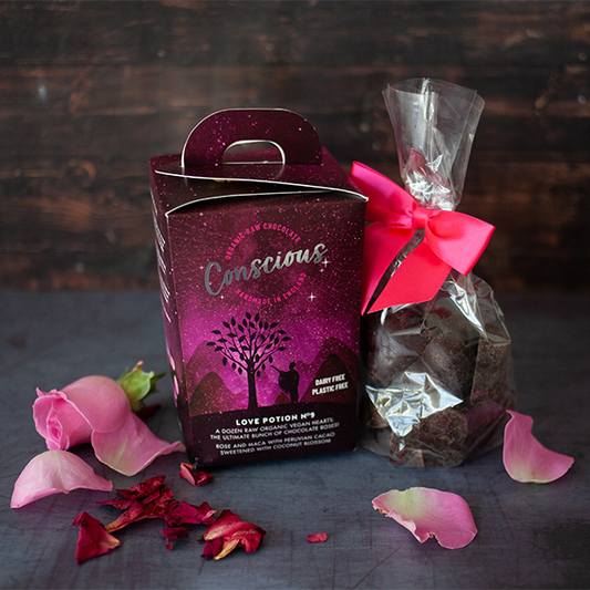 Love Gift Box - Conscious Chocolate